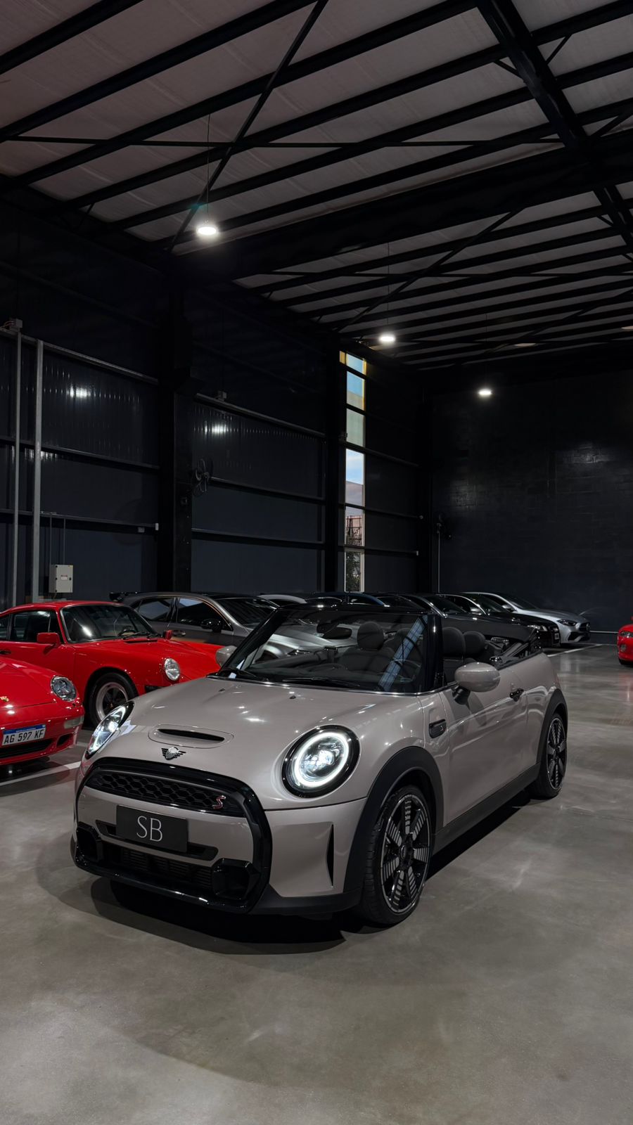 Mira esta publicación de Mini Cabrio 2025 en Motordil