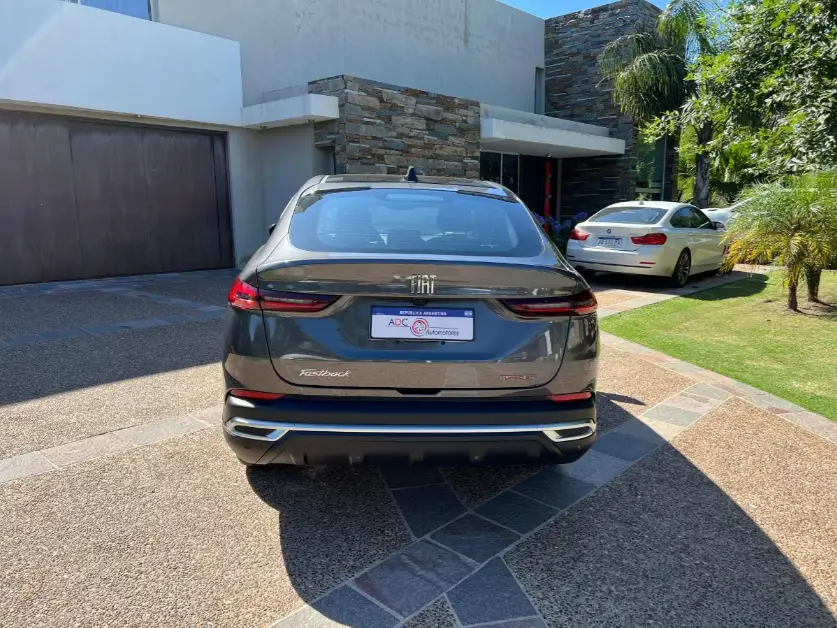 Mira esta publicación de Fiat Fastback 2026 en Motordil