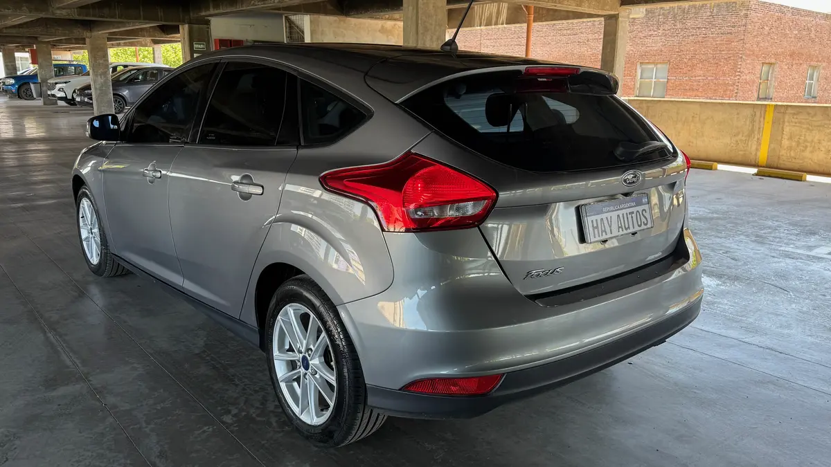 Mira esta publicación de Ford Focus 2017 en Motordil