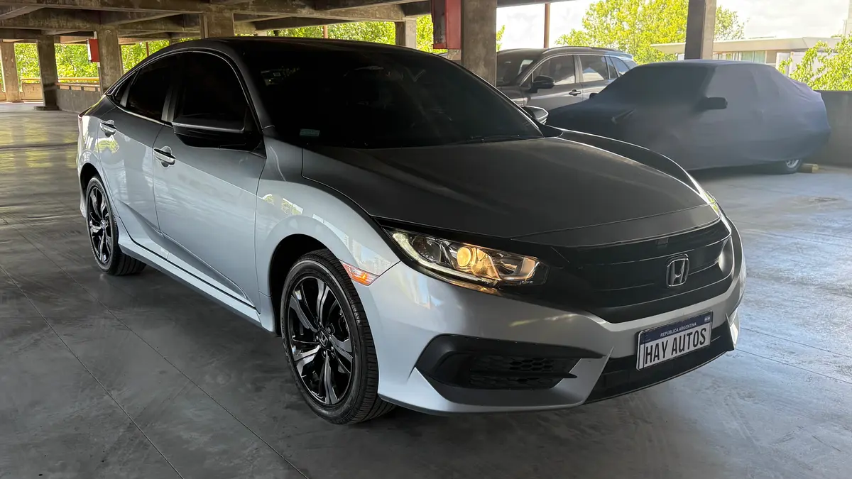 Mira esta publicación de Honda Civic 2017 en Motordil