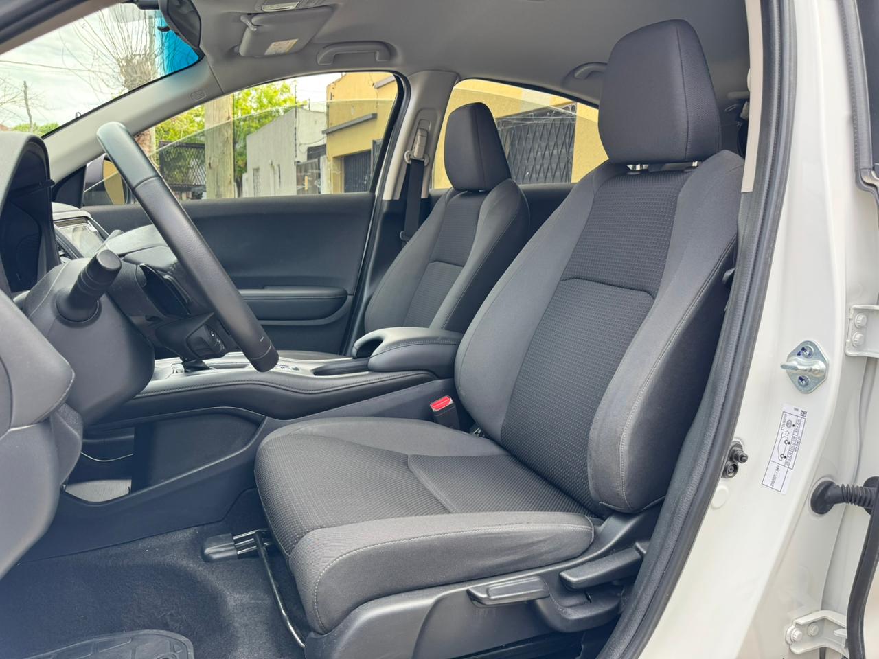 Mira esta publicación de Honda HRV 2020 en Motordil