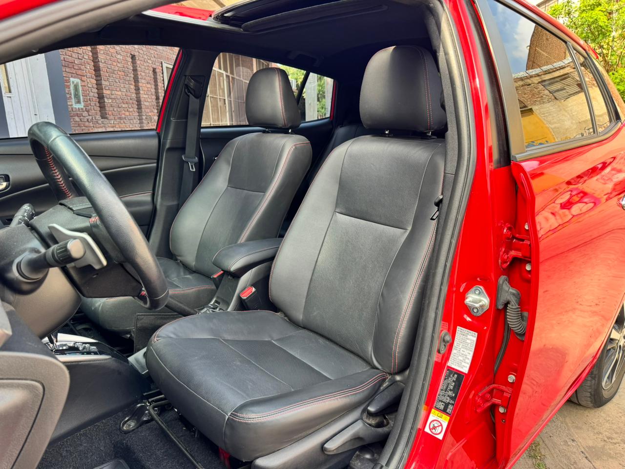 Mira esta publicación de Toyota Yaris 2019 en Motordil