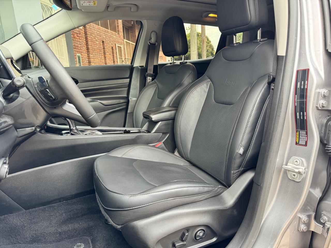 Mira esta publicación de Jeep Compass 2022 en Motordil