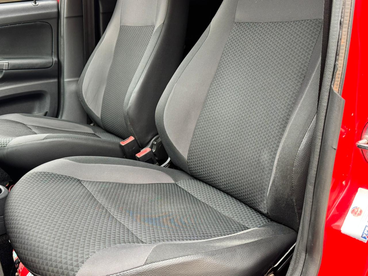 Mira esta publicación de Volkswagen Gol Trend 2017 en Motordil