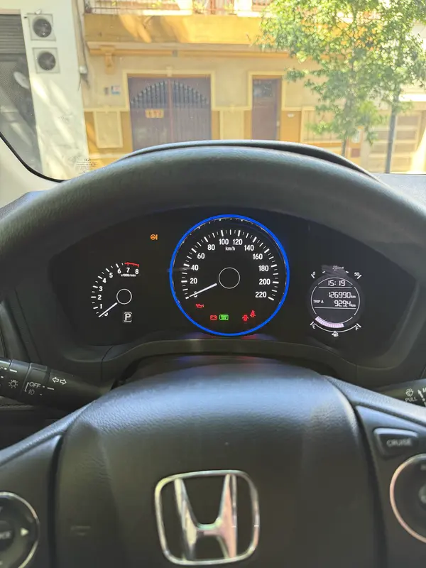 Mira esta publicación de Honda HRV 2019 en Motordil