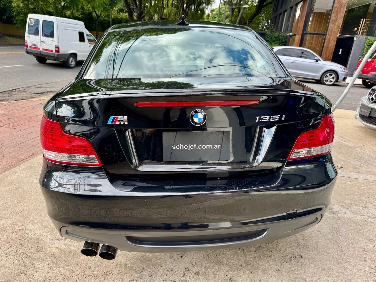 Mira esta publicación de BMW Serie 1 2010 en Motordil