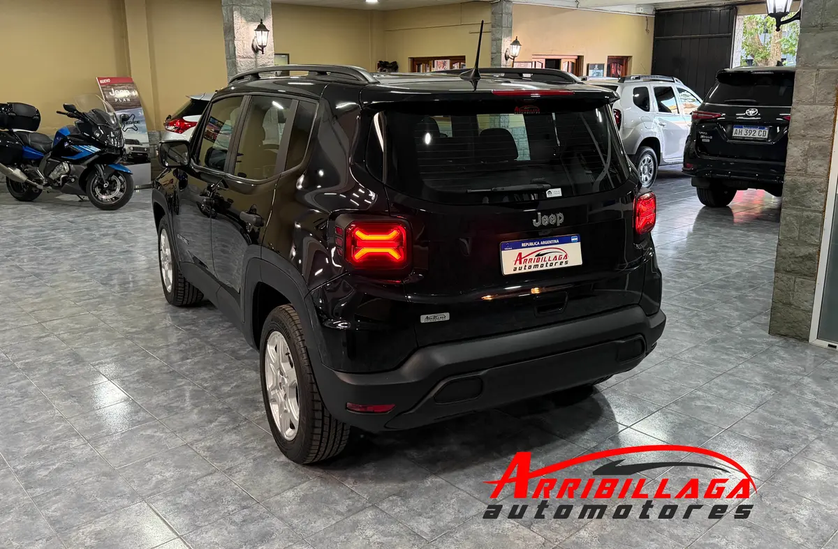 Mira esta publicación de Jeep Renegade 2025 en Motordil