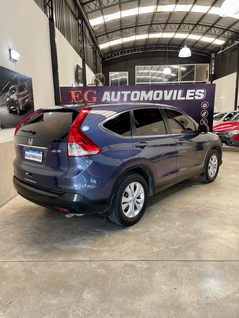 Mira esta publicación de Honda CRV 2013 en Motordil