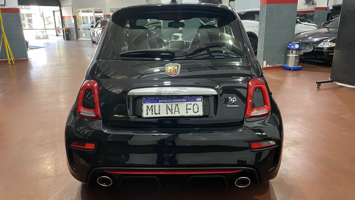 Mira esta publicación de Fiat 500 Abarth 2019 en Motordil