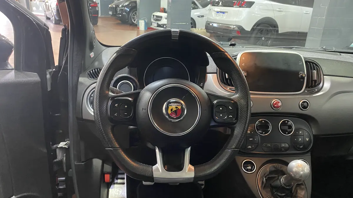 Mirá esta publicación de Fiat 500 Abarth