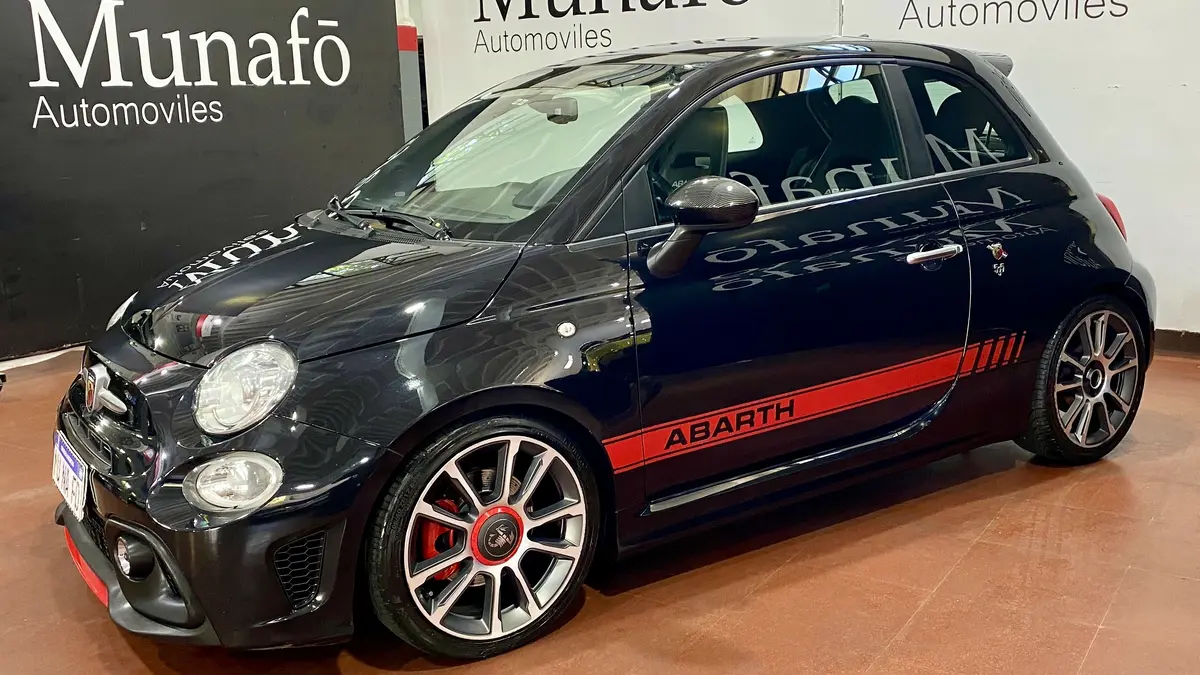 Mira esta publicación de Fiat 500 Abarth 2019 en Motordil