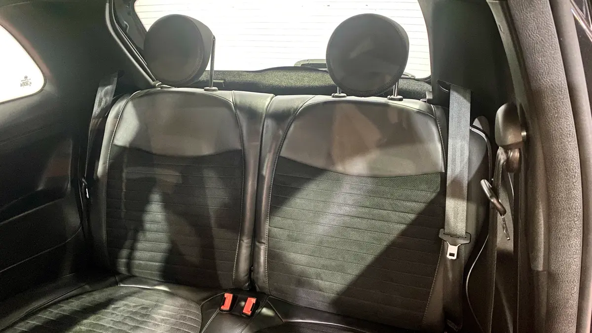 Mira esta publicación de Fiat 500 Abarth 2019 en Motordil