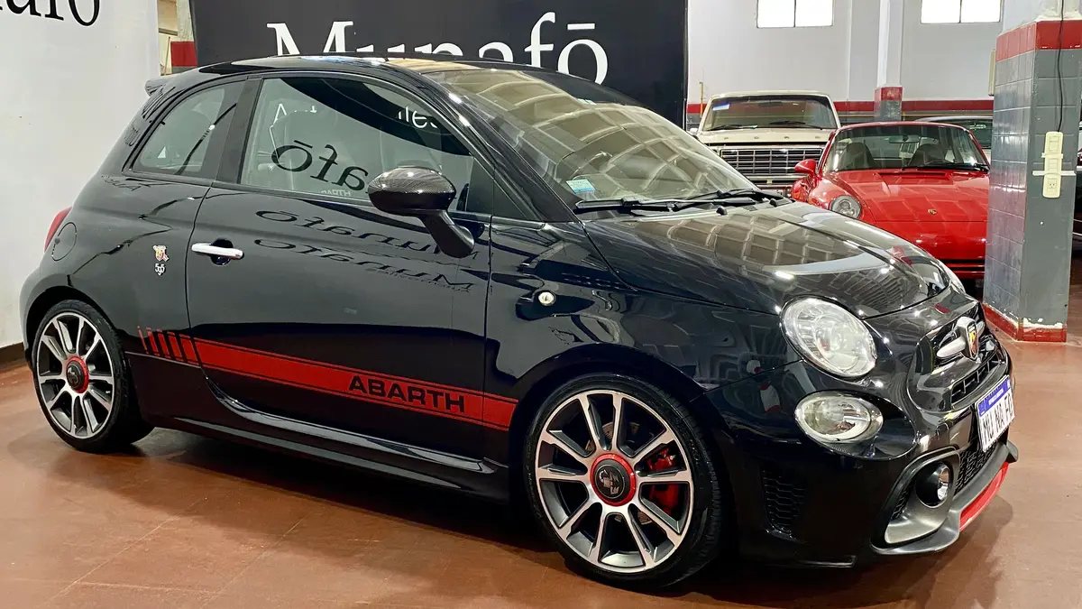 Mira esta publicación de Fiat 500 Abarth 2019 en Motordil