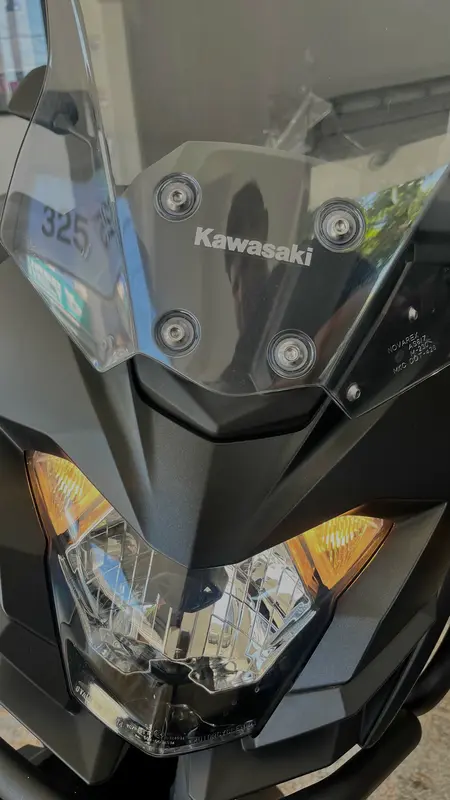 Mira esta publicación de Kawasaki KLE 300 Versys Adventure 2024 en Motordil