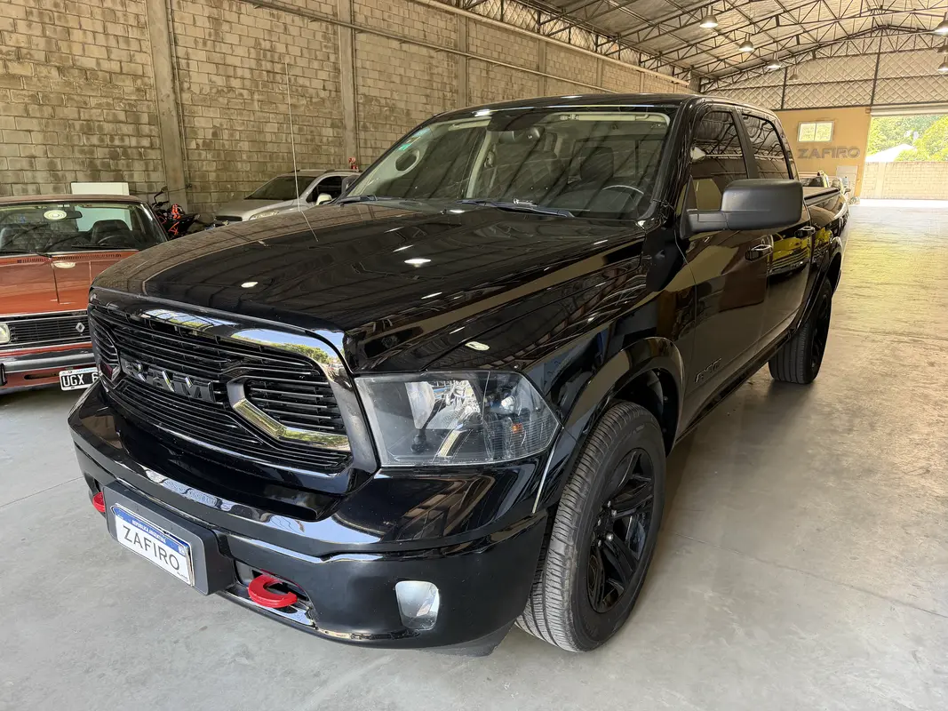 Mira esta publicación de Dodge Otros 2022 en Motordil