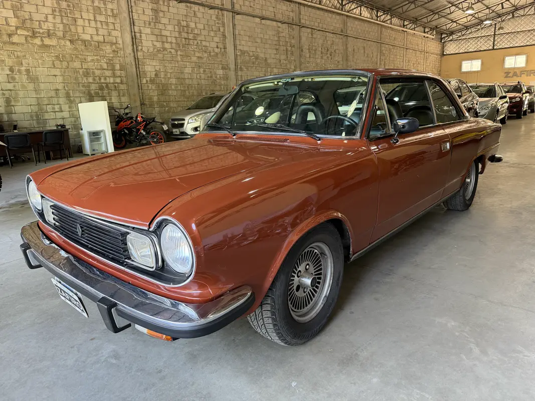 Mira esta publicación de Renault Otros 1981 en Motordil