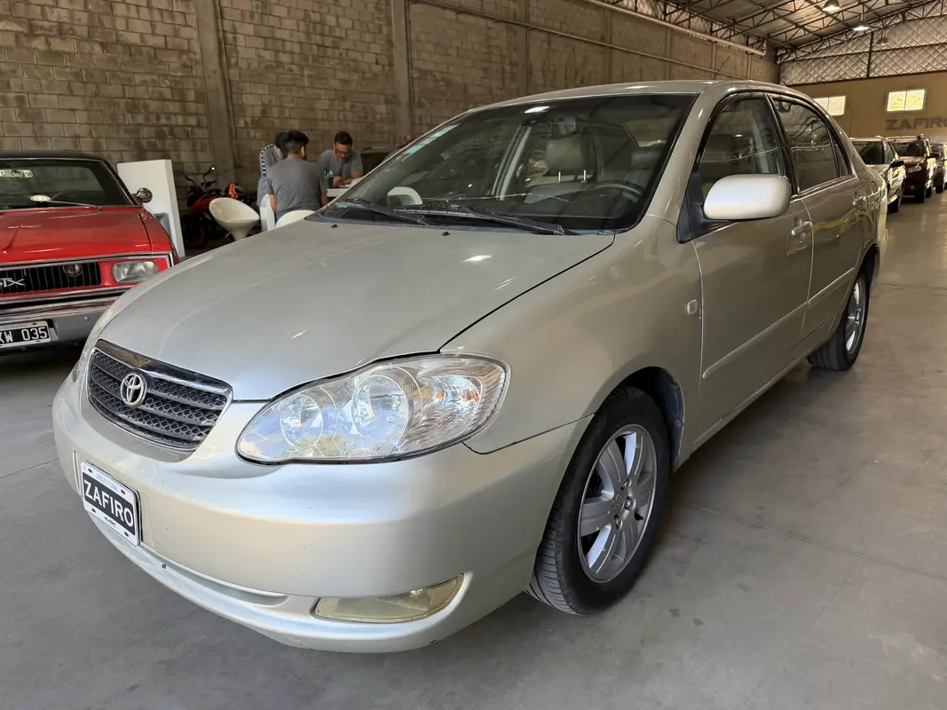 Mira esta publicación de Toyota Corolla 2007 en Motordil