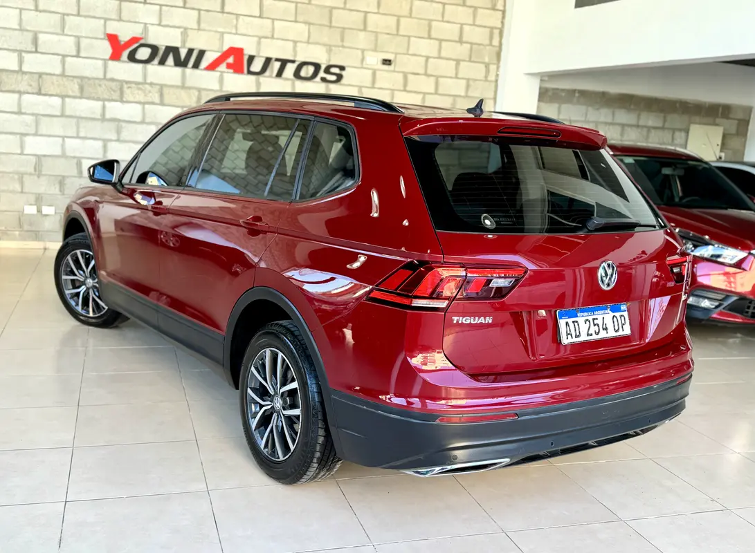 Mira esta publicación de Volkswagen Tiguan Allspace 2018 en Motordil