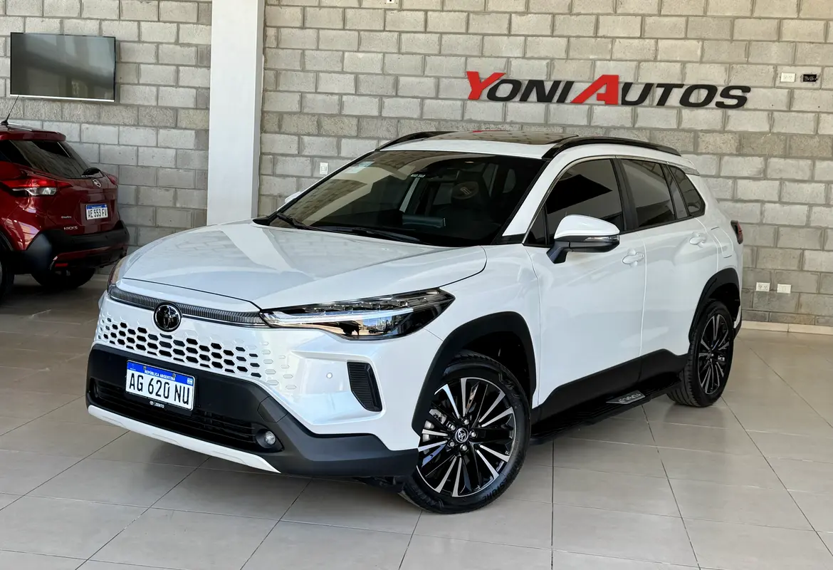 Mira esta publicación de Toyota Corolla Cross 2024 en Motordil