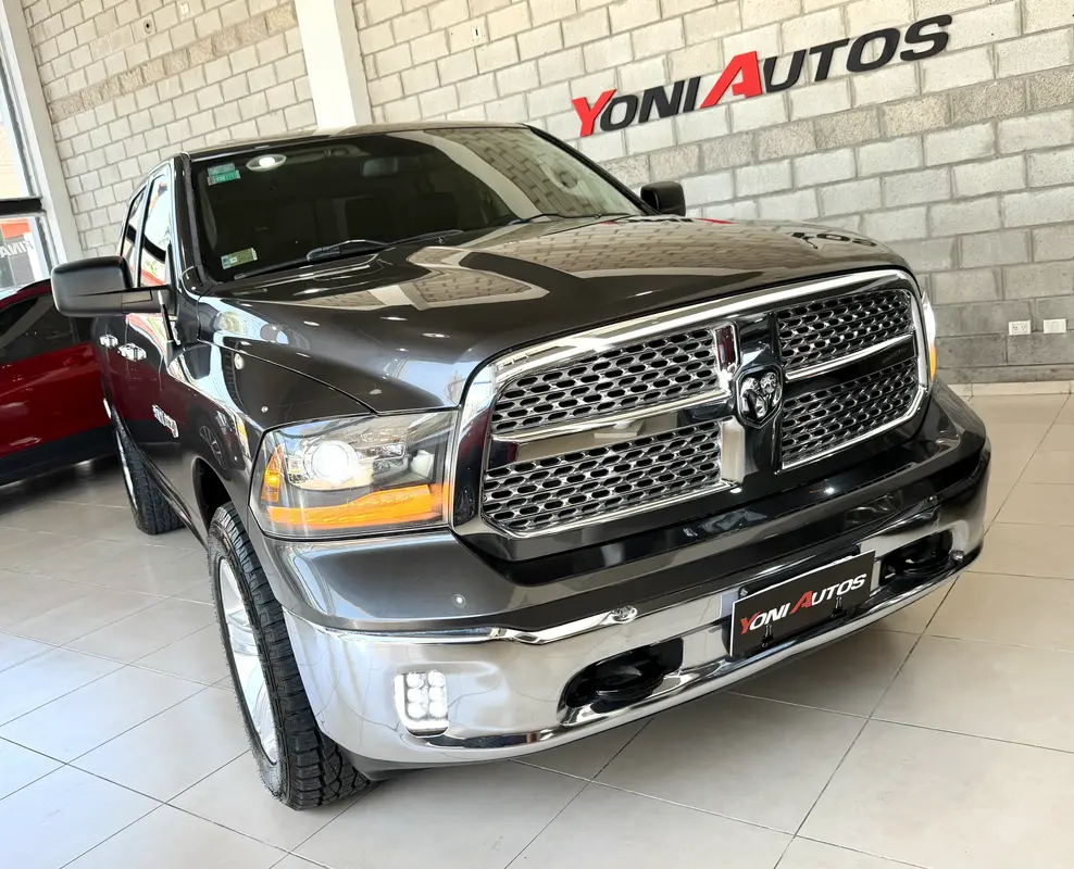 Mira esta publicación de RAM 1500 2015 en Motordil