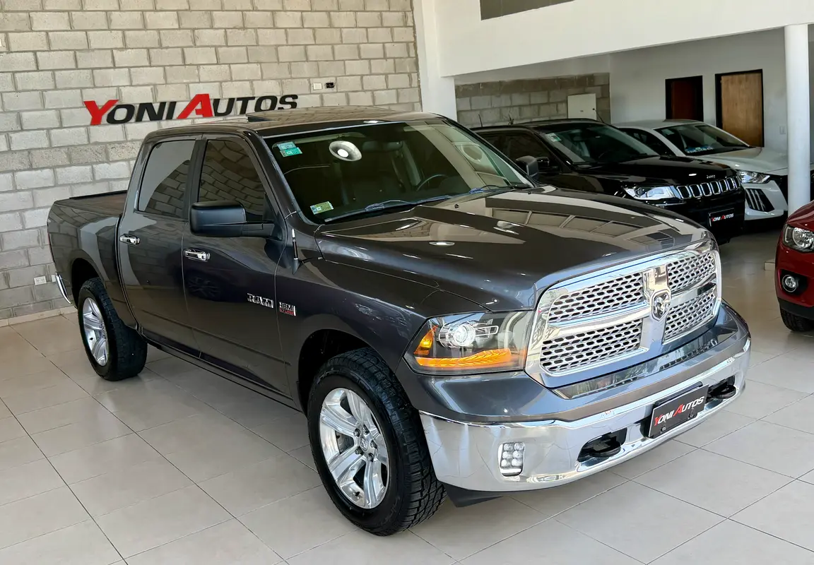 Mira esta publicación de RAM 1500 2015 en Motordil