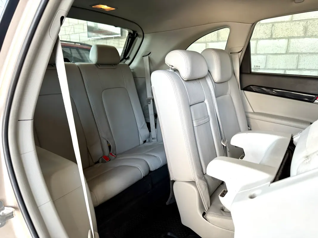 Mira esta publicación de Chevrolet Captiva 2012 en Motordil