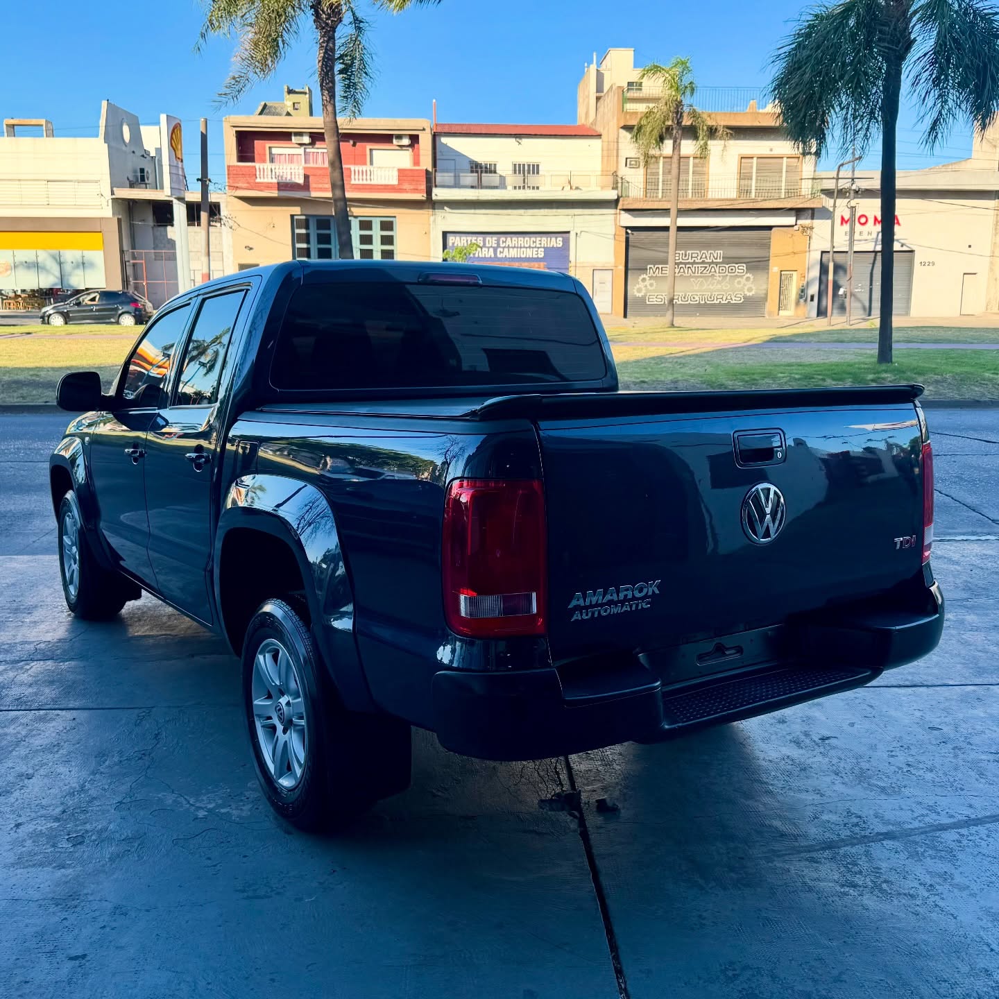 Mira esta publicación de Volkswagen Amarok 2016 en Motordil