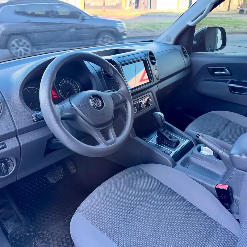 Mira esta publicación de Volkswagen Amarok 2016 en Motordil