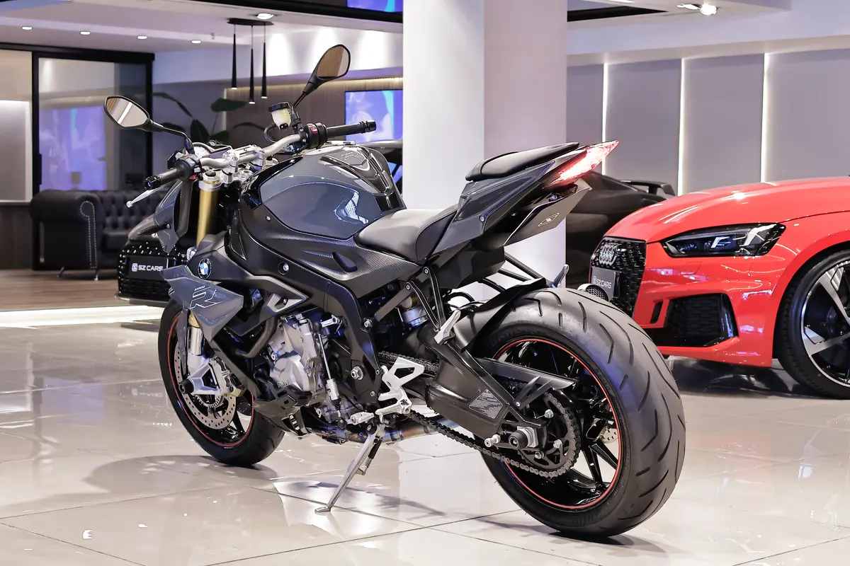 Mirá esta publicación de BMW S 1000 R