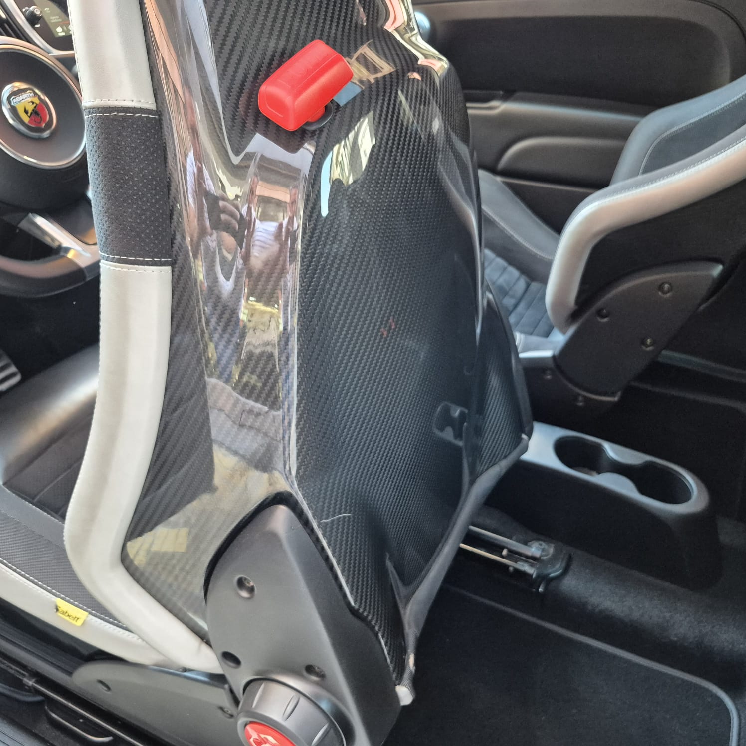 Mira esta publicación de Fiat 500 Abarth 2019 en Motordil