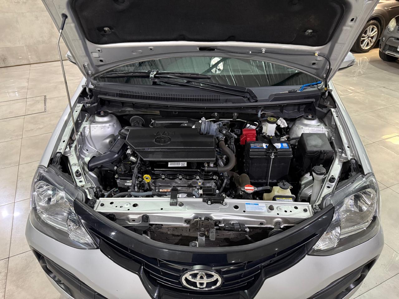 Mira esta publicación de Toyota Etios 2020 en Motordil