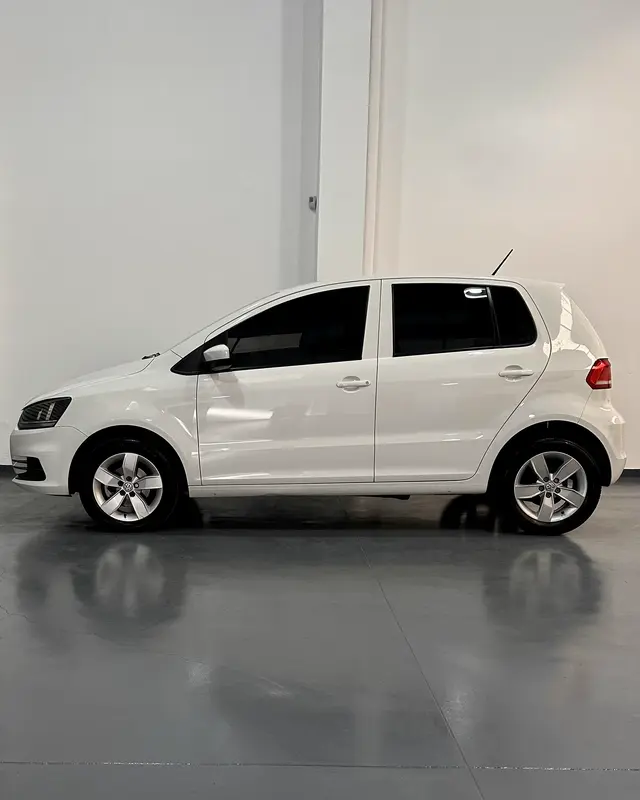 Mira esta publicación de Volkswagen FOX 2017 en Motordil