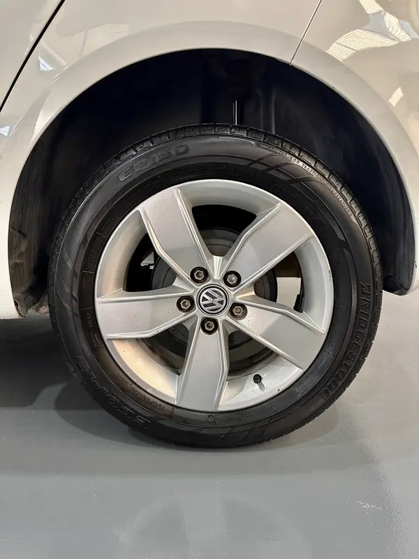 Mira esta publicación de Volkswagen FOX 2017 en Motordil