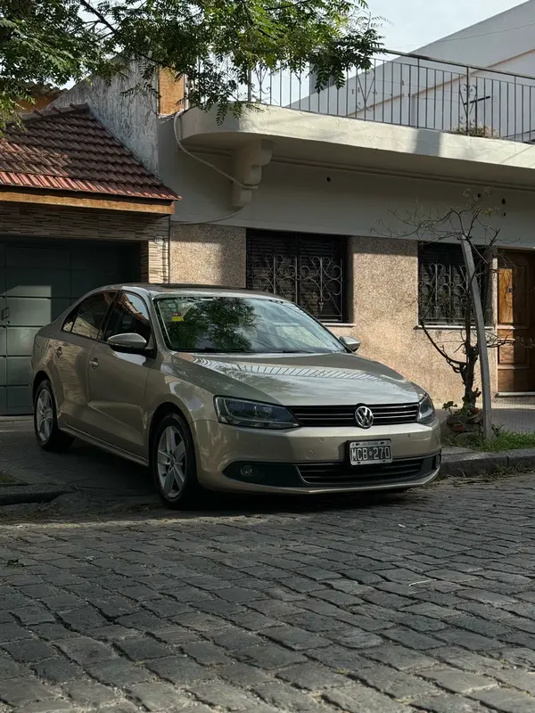 Mira esta publicación de Volkswagen Vento 2013 en Motordil