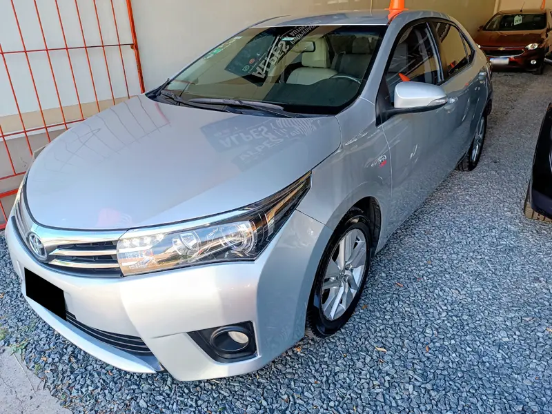 Mira esta publicación de Toyota Corolla 2015 en Motordil