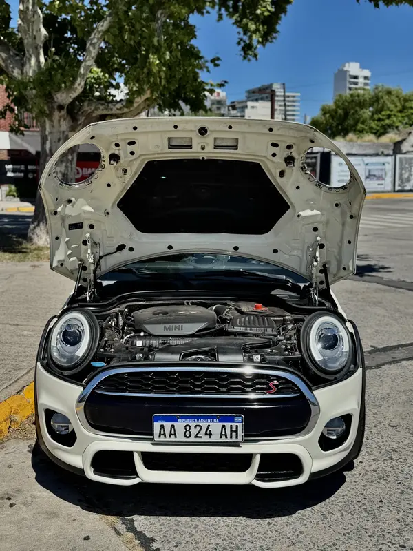 Mira esta publicación de Mini Cooper 2017 en Motordil