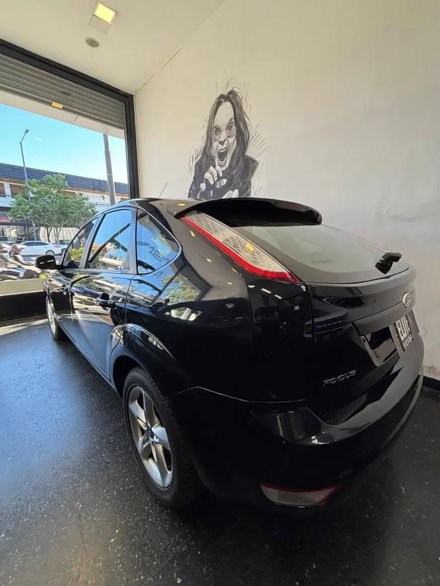 Mira esta publicación de Ford Focus 2012 en Motordil