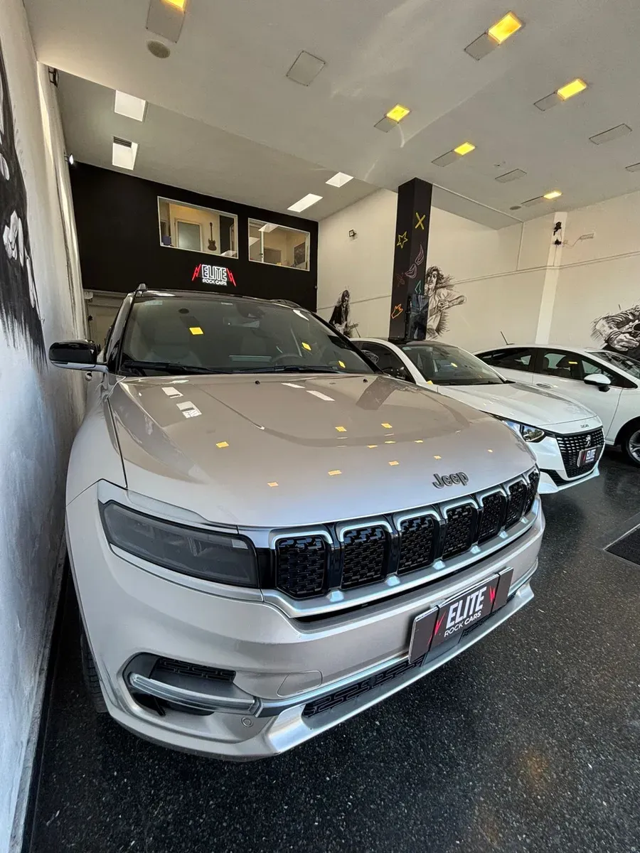 Mirá esta publicación de Jeep Commander