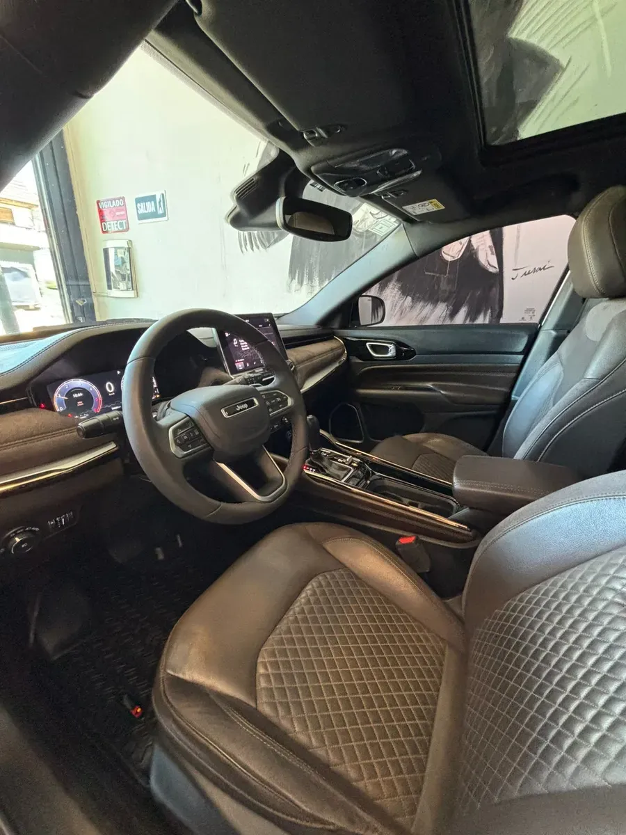 Mirá esta publicación de Jeep Commander