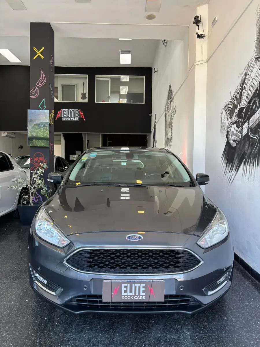 Mira esta publicación de Ford Focus 2018 en Motordil