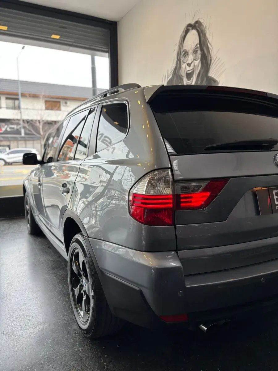 Mira esta publicación de BMW X3 2008 en Motordil