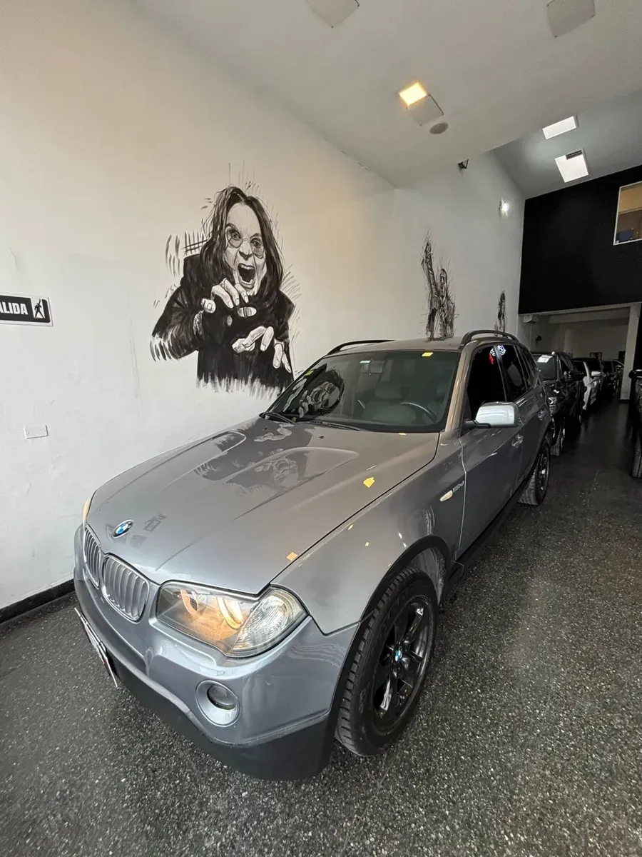 Mira esta publicación de BMW X3 2008 en Motordil