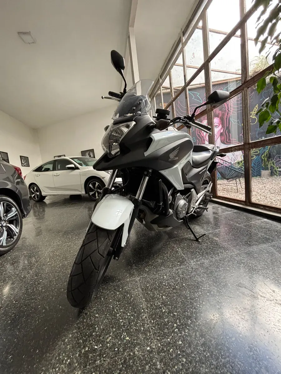 Mira esta publicación de Honda NC 700 X 2015 en Motordil