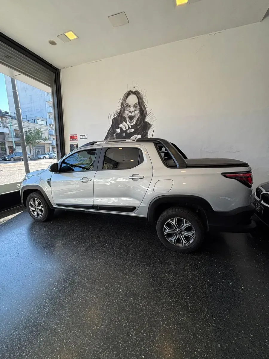 Mira esta publicación de Fiat Strada 2022 en Motordil