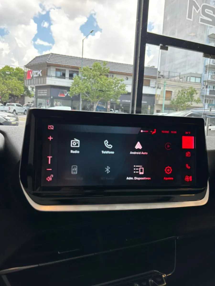 Mirá esta publicación de Peugeot 208