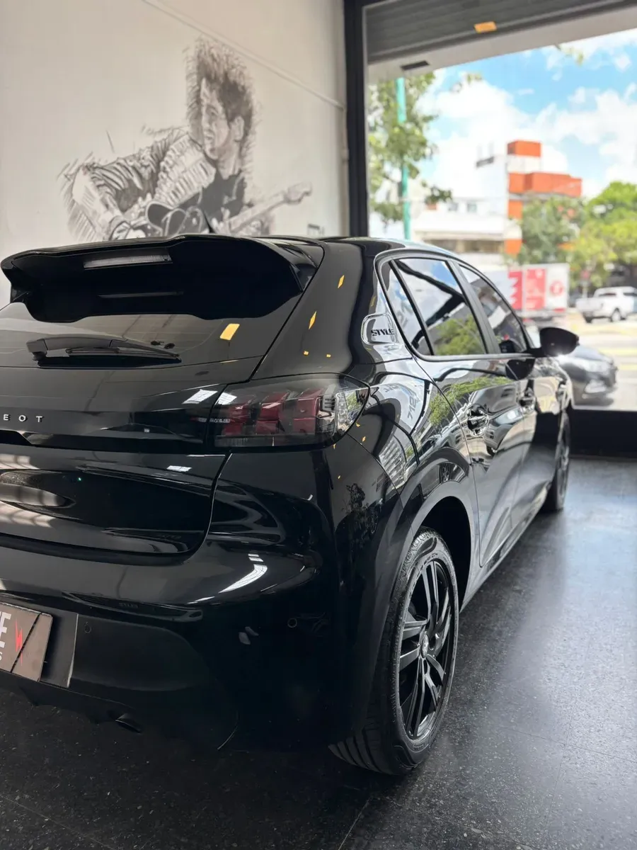 Mira esta publicación de Peugeot 208 2023 en Motordil