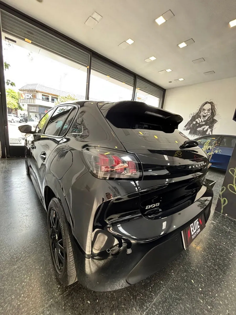 Mira esta publicación de Peugeot 208 2023 en Motordil
