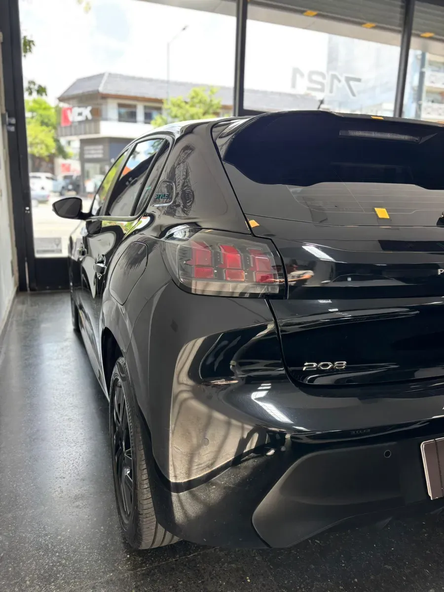 Mira esta publicación de Peugeot 208 2023 en Motordil