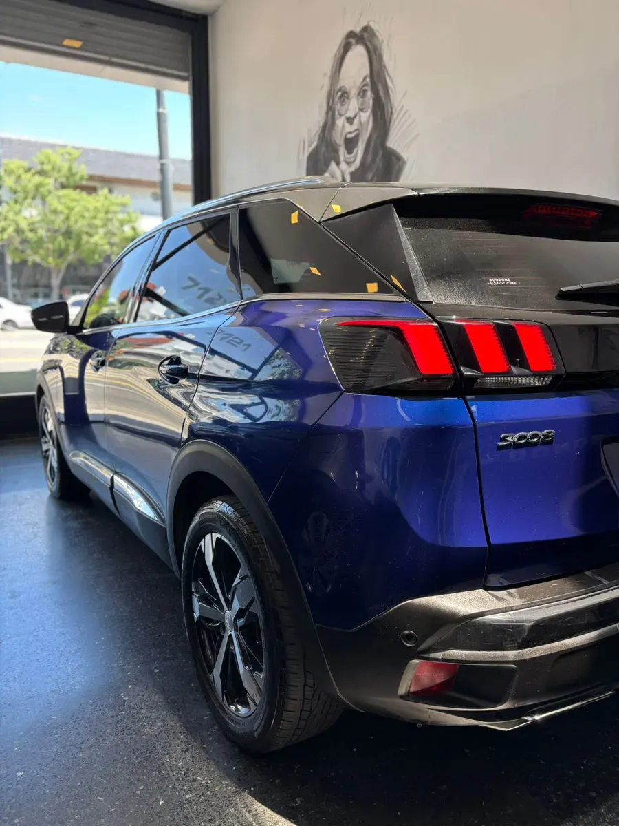 Mira esta publicación de Peugeot 3008 2018 en Motordil
