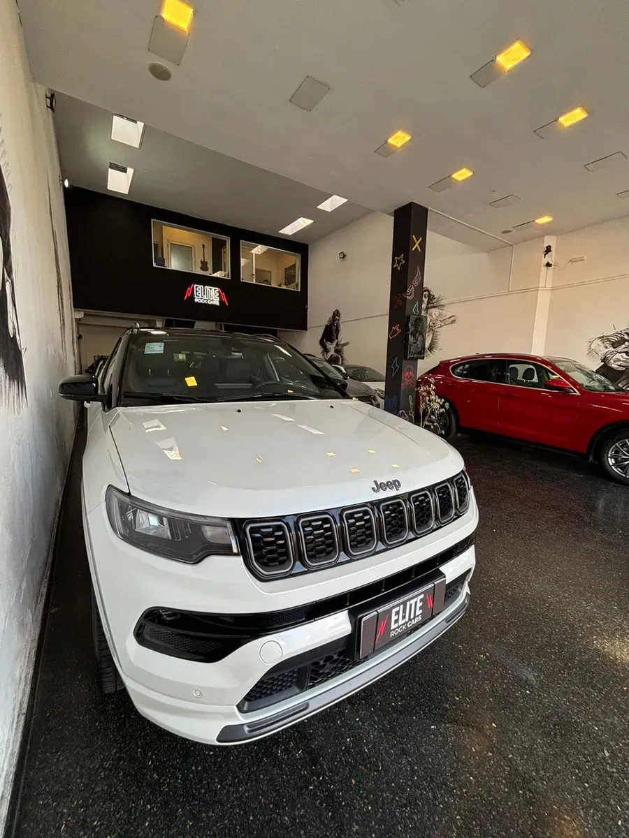 Mirá esta publicación de Jeep Compass